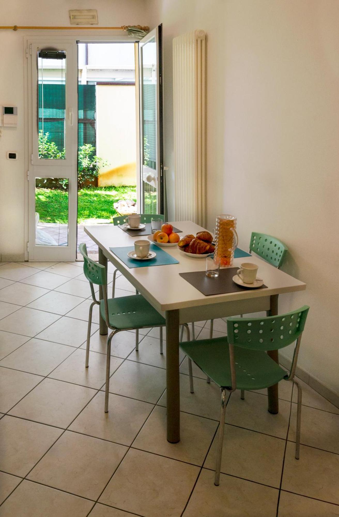 Residenza Raggio Apartment Ричоне Екстериор снимка